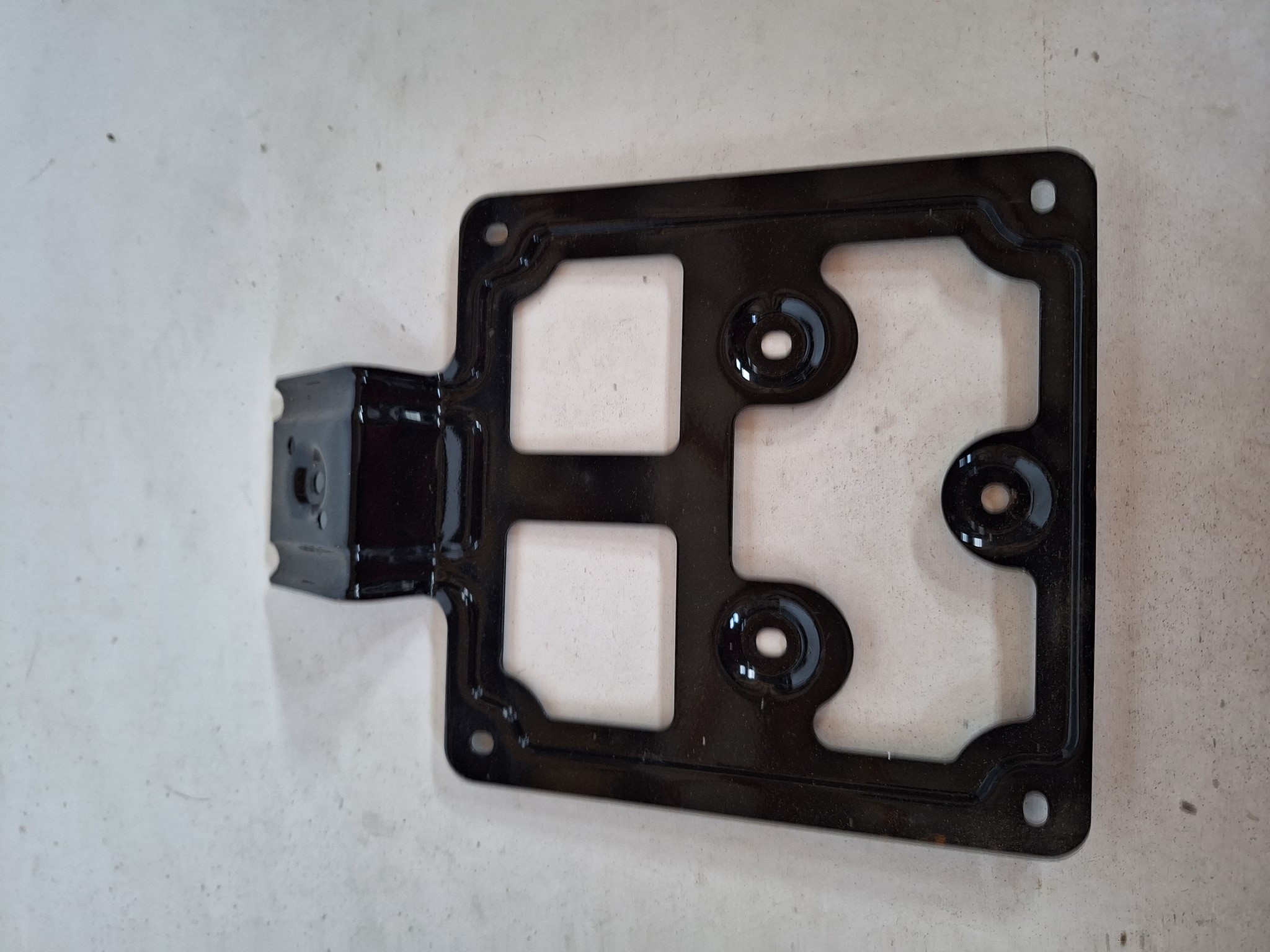 Bild von HALTERUNG KENNZEICHEN  84701-KY4-900  NSR 125 RK